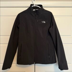Women’s North Face Wind Wall Jacket